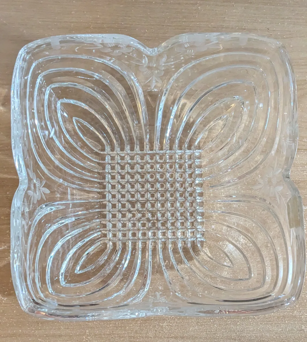 Crystal Serving bowl image indicator(2)