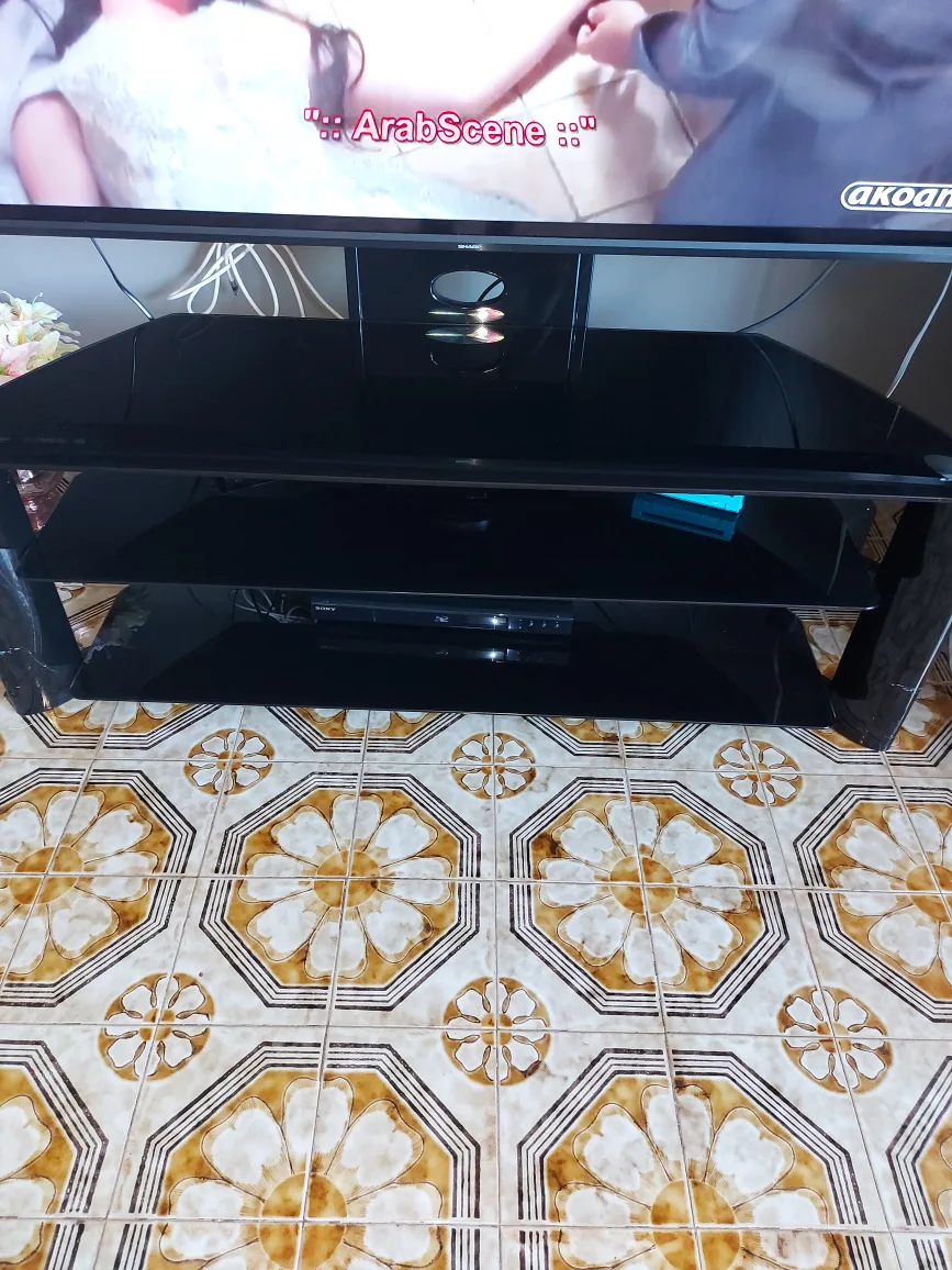 Black Tempered Glass TV Stand image indicator(2)