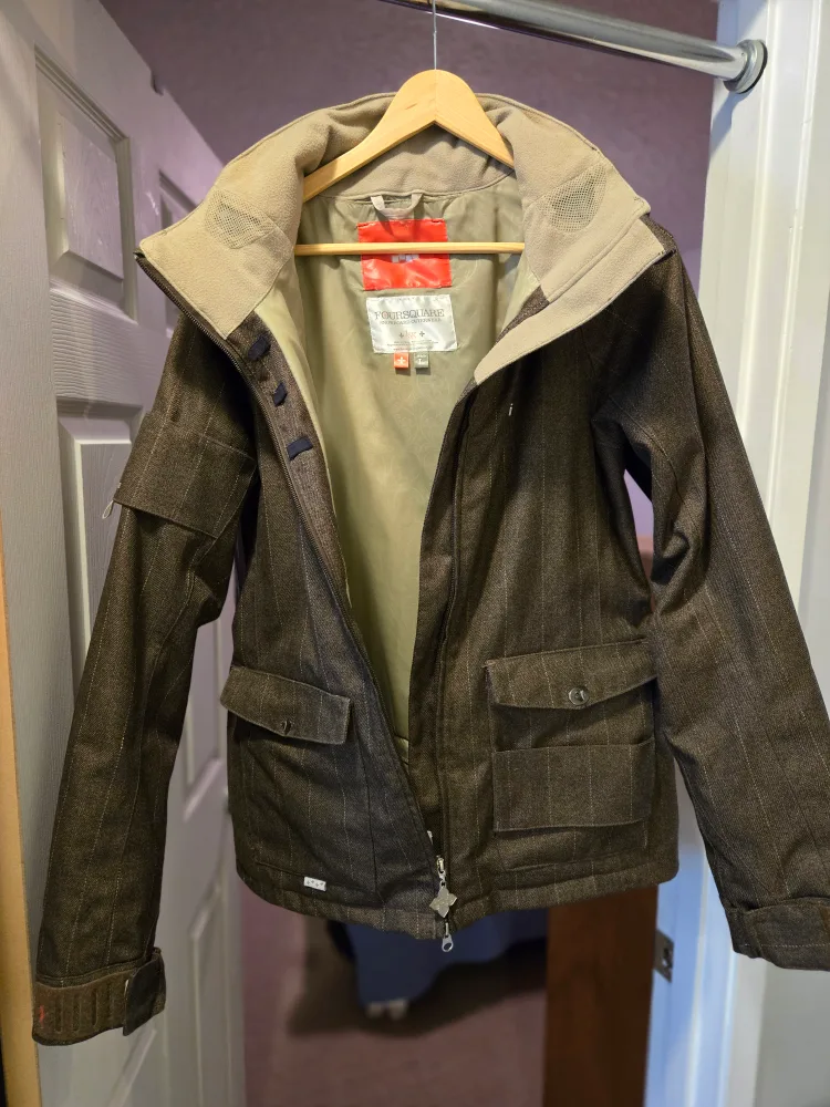 Women's Four Square Snowboard Jacket image indicator(2)