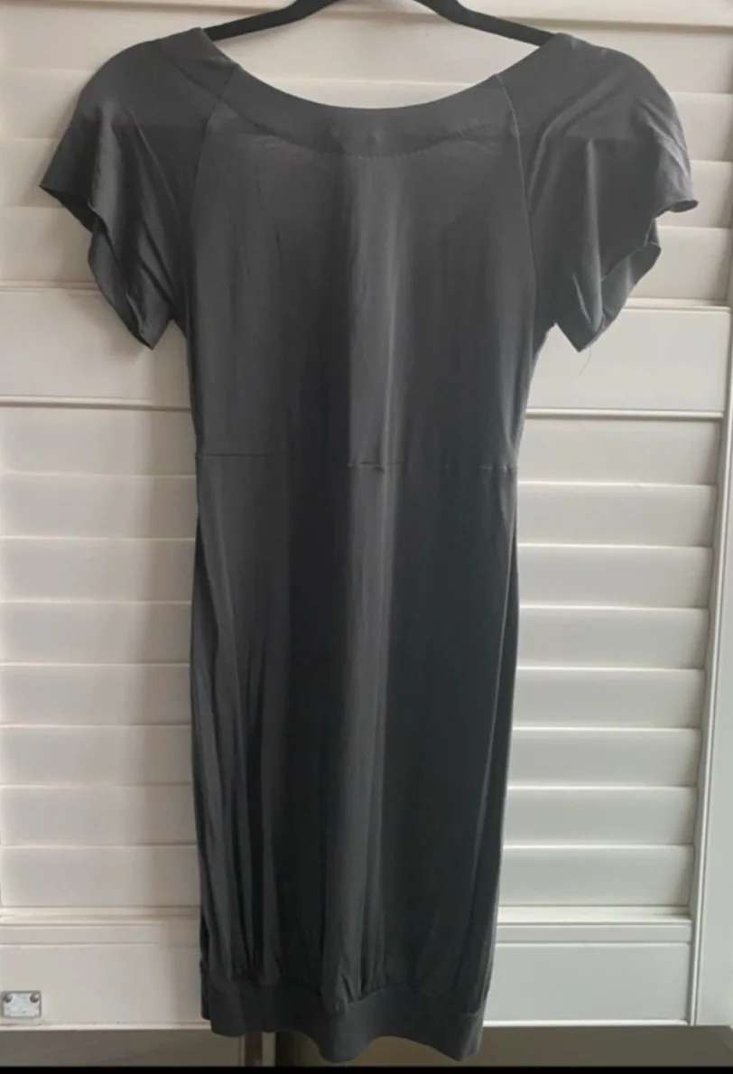 Wilfred Grey Short Sleeve Dress Small - also available in Black! image indicator(2)