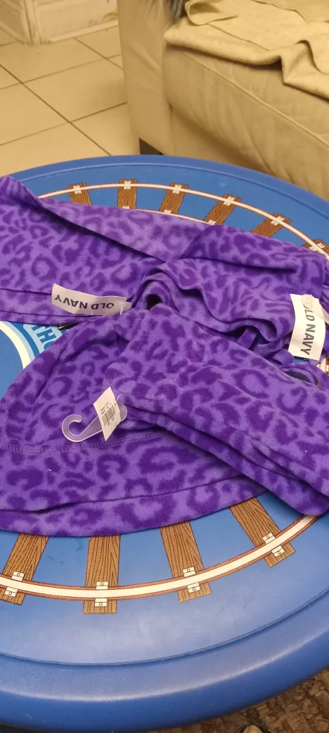 Old Navy Purple Leopard Print Scarf thumbnail