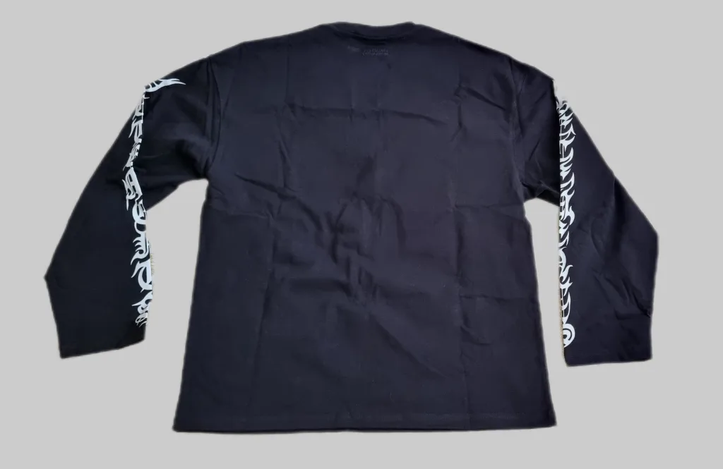 Vetements Limited Edition Long Sleeve T-Shirt (Brand New) image indicator(2)