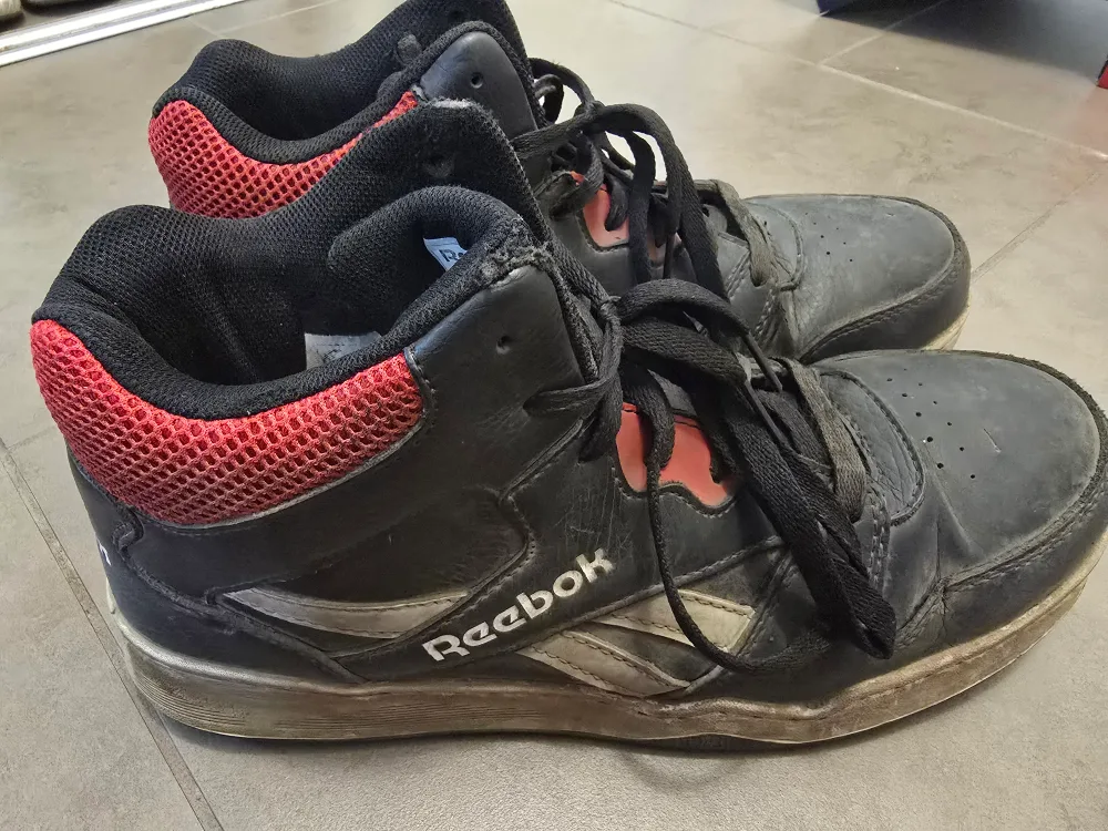 Reebok Work Boots image indicator(2)