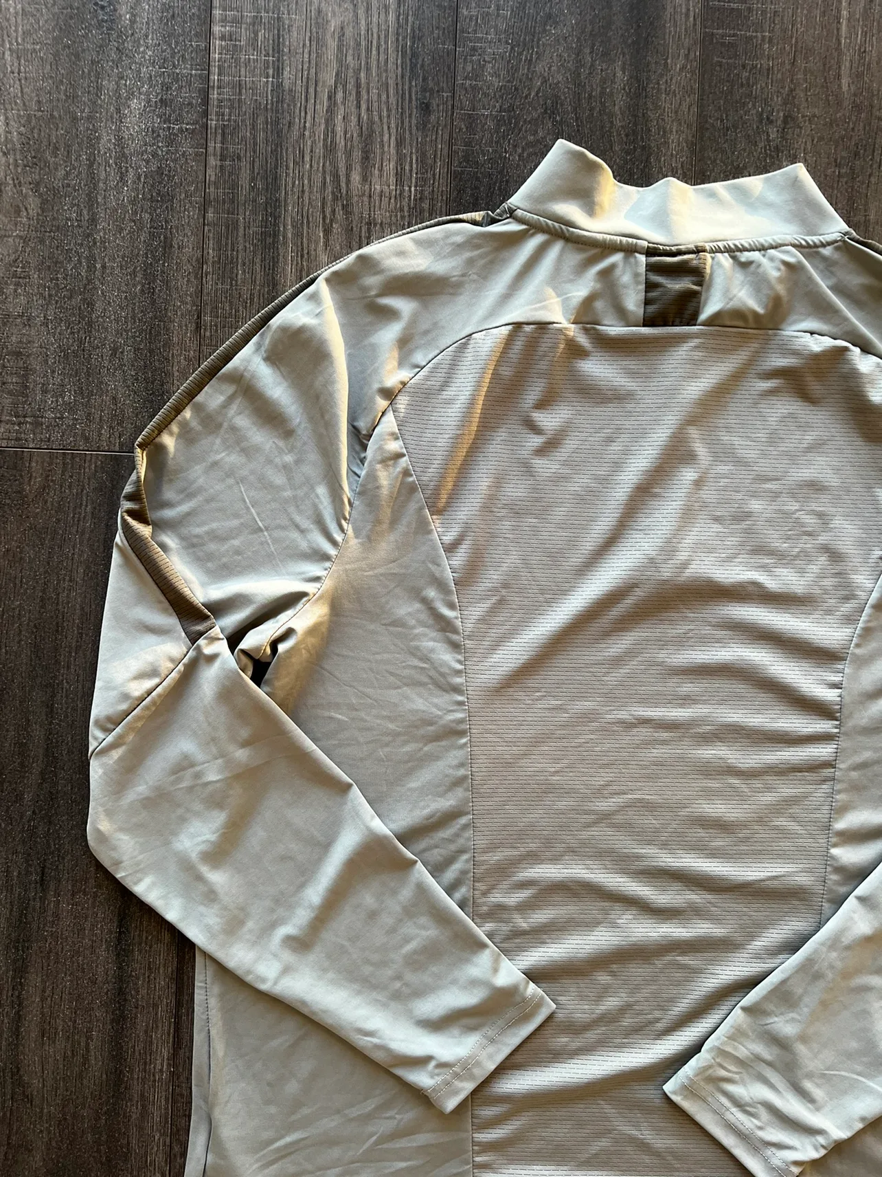 MP dri fit quarter zip - size XL image indicator(4)