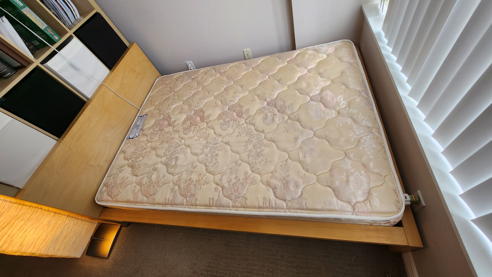 Ikea Malm Bed, double size,  no Mattress, frame only - photo 3