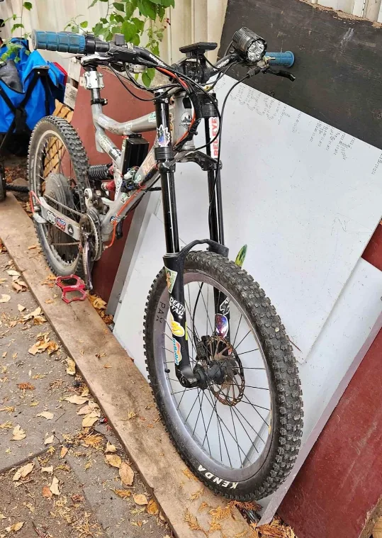 Rocky Mountain RMX eBike image indicator(2)