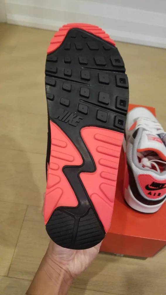 Nike Air Max 90 OG Infrared sz 9.5 2020 image indicator(3)