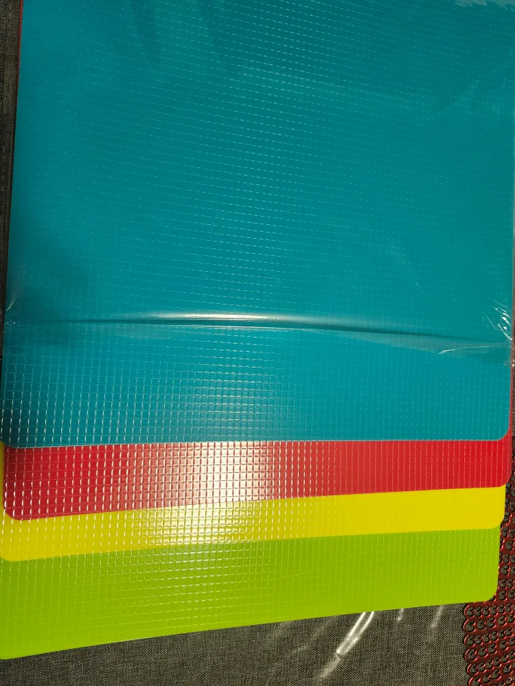 Set of 4 BergHOFF Non-Slip Cutting Mats #Freecycle image indicator(3)