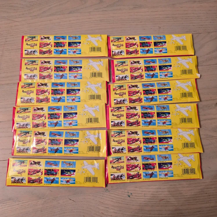 Lot of 12 Power Prop Flying Glider Toys image indicator(2)