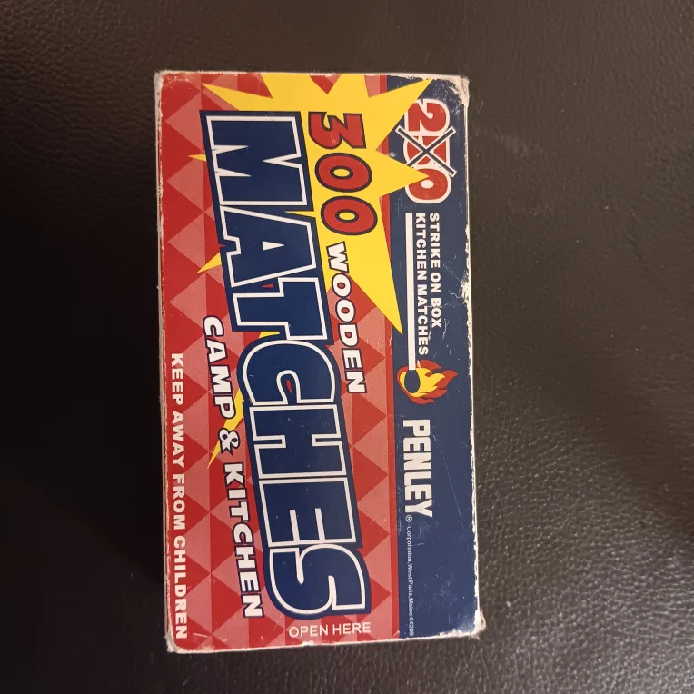 #freecycle Box of Wooden strike Matches image indicator(3)