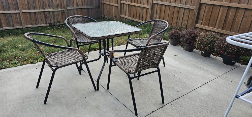 Patio Table and Chairs Set