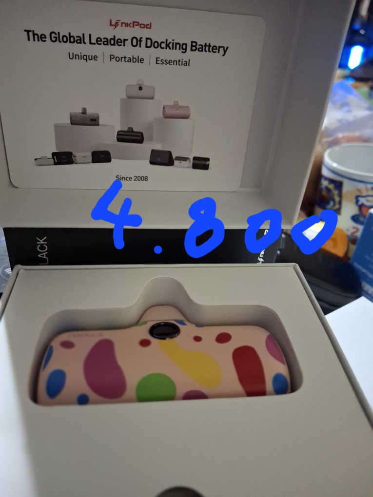 New never used many models power bank - photo 3