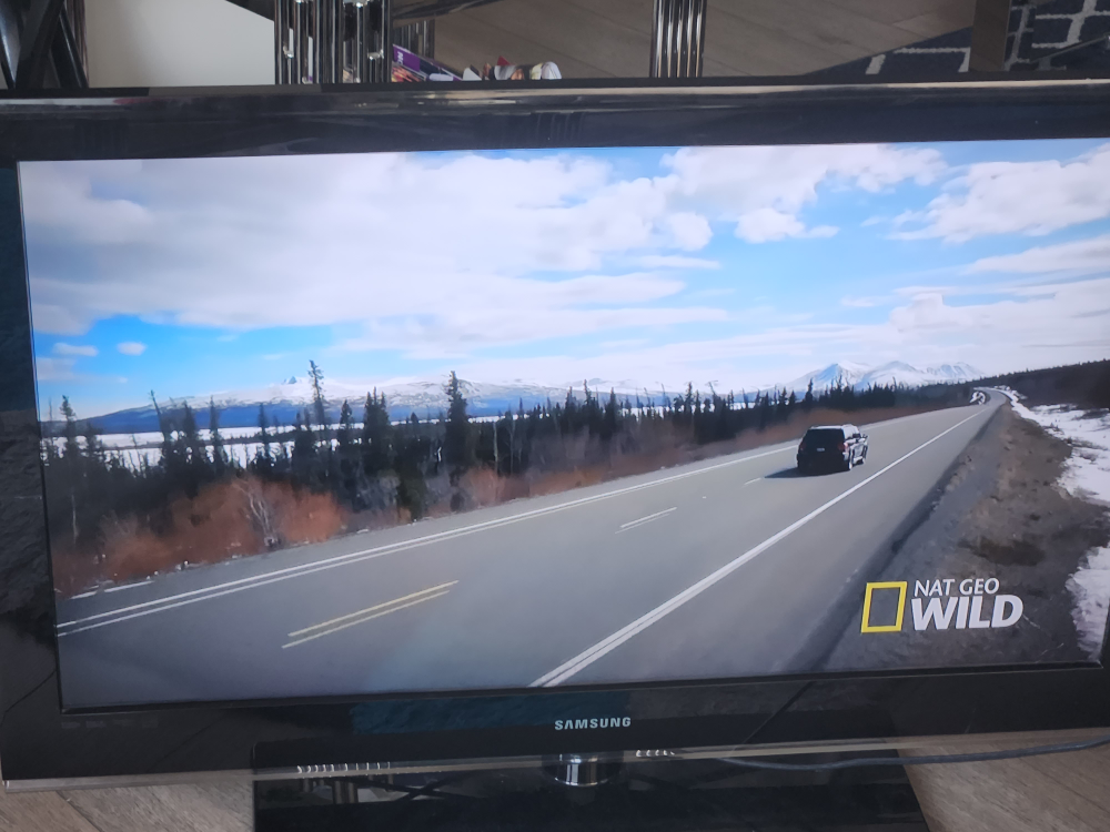 Samsung TV 34 inch - photo 2