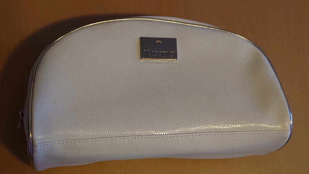 3 Makeup Bags image indicator(4)