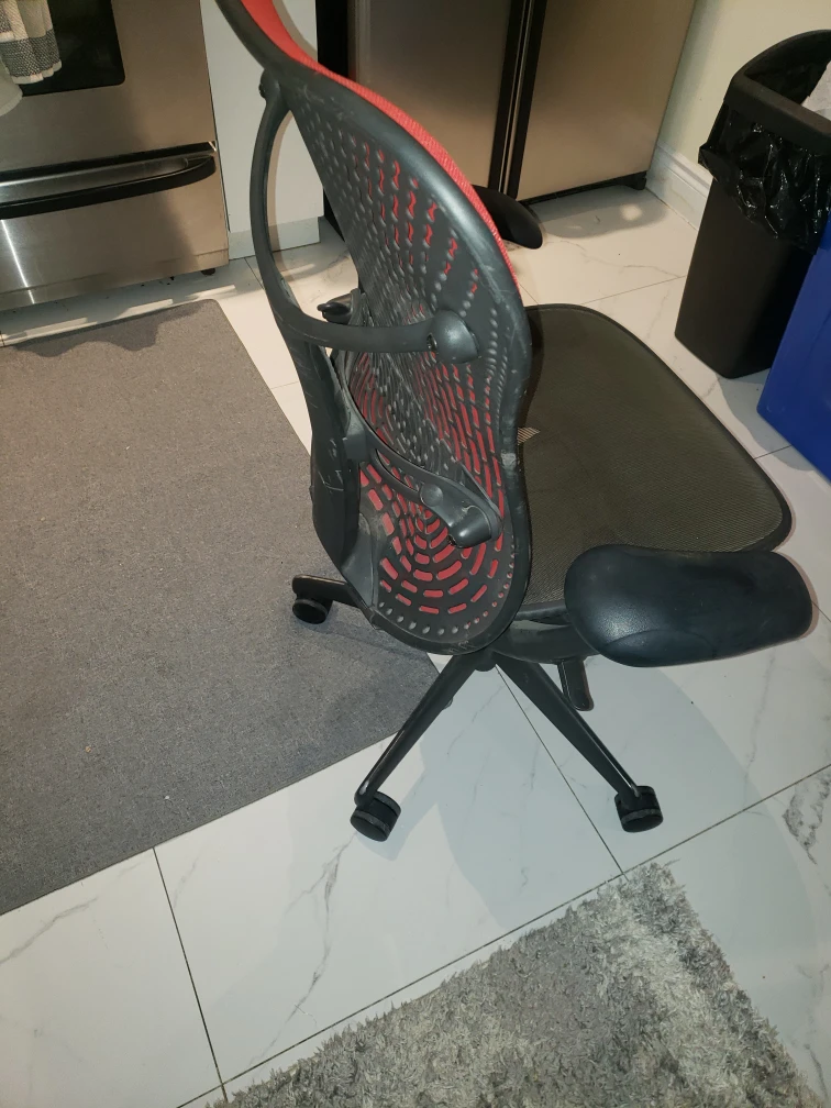Office Chair - photo 2