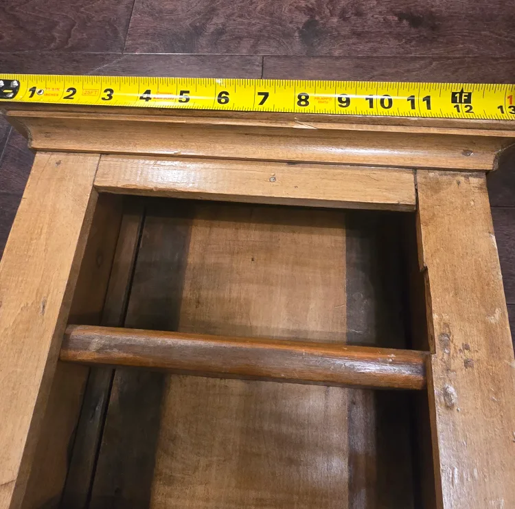 🧡 Free Antique Wooden Wall Cabinet image indicator(4)