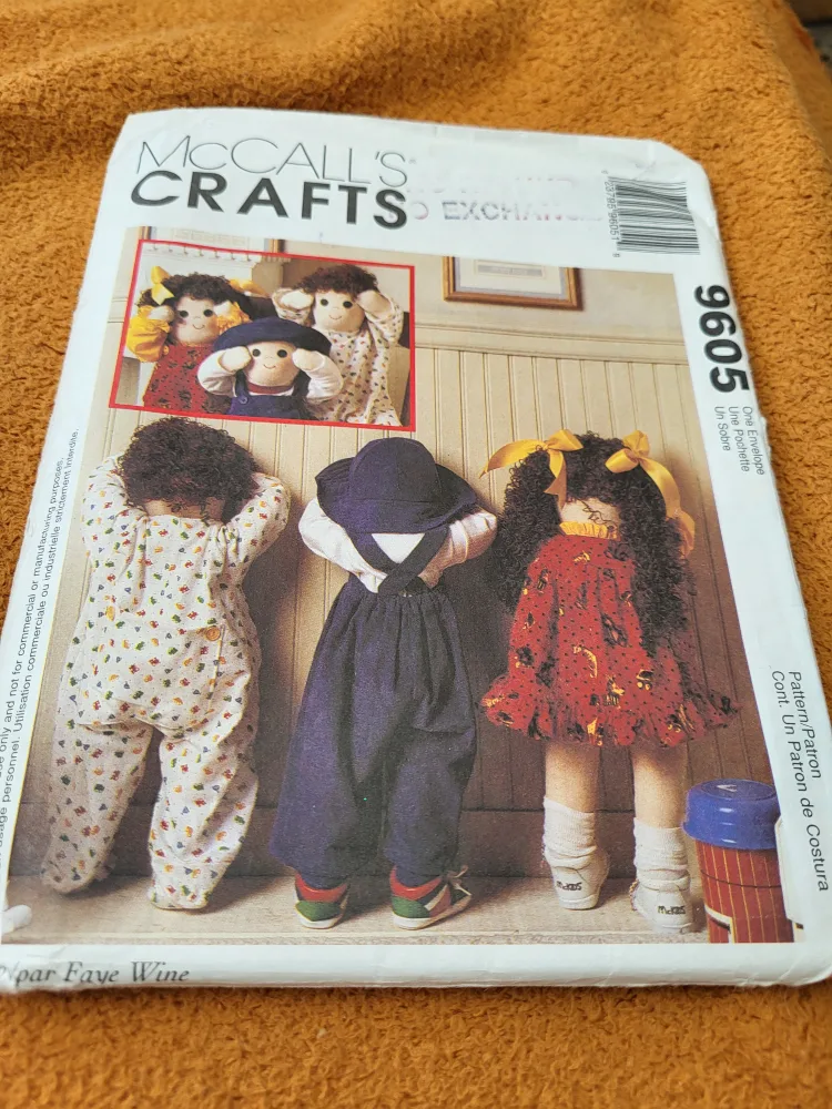 🤎 Vintage McCall's Crafts Sewing Pattern 9605 -  Doll thumbnail