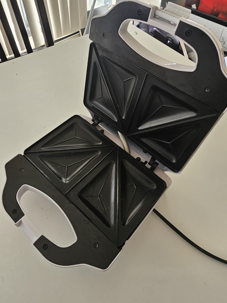 sandwich press - photo 2