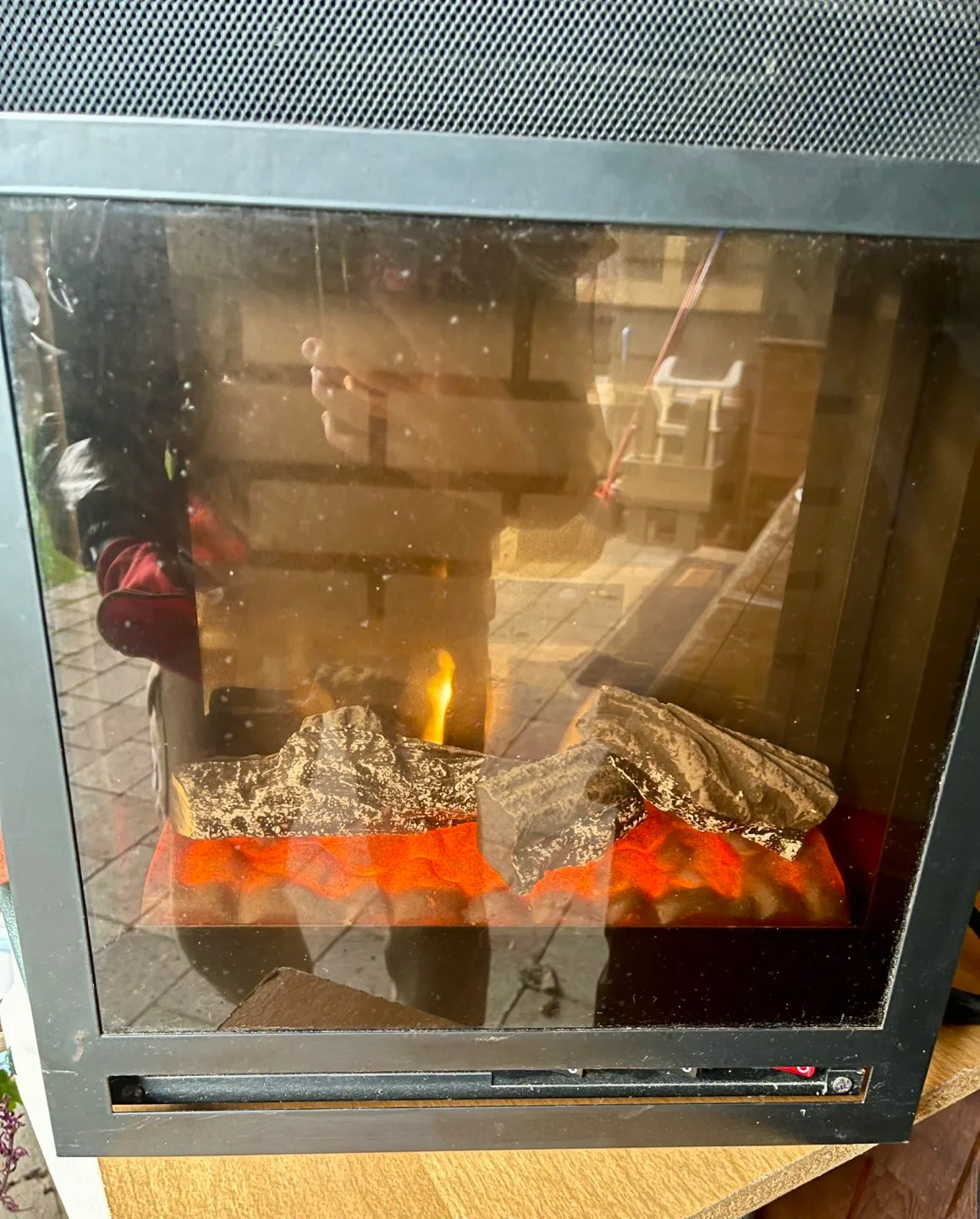 Electric Fireplace with wood frame image indicator(2)