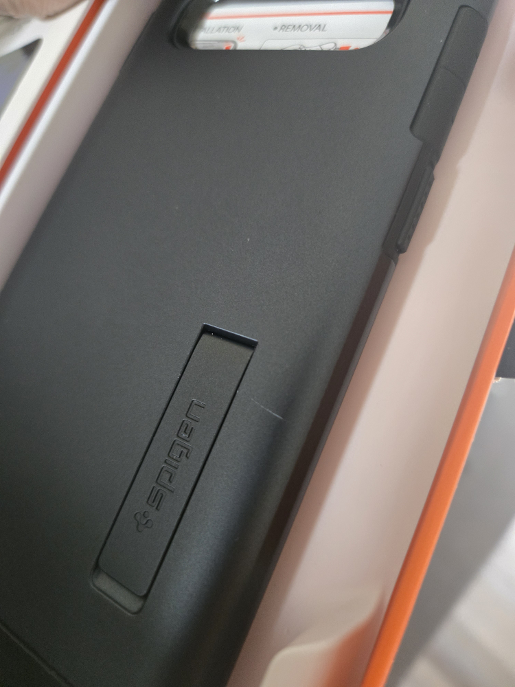 Spigen Slim Armor Case for Galaxy S10+