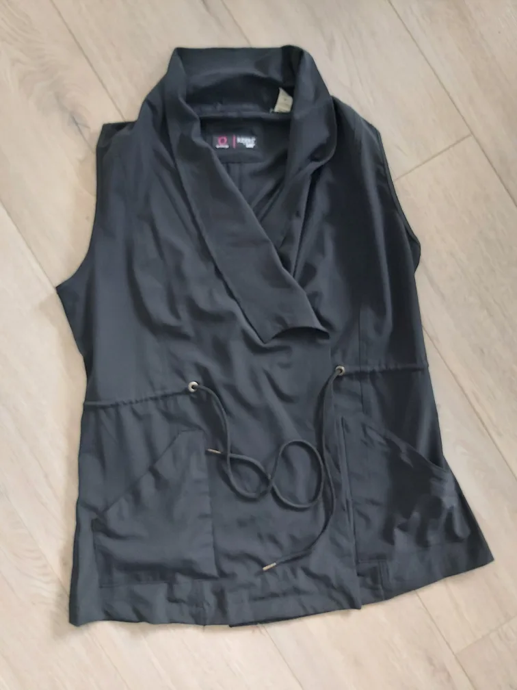 Black Vest thumbnail