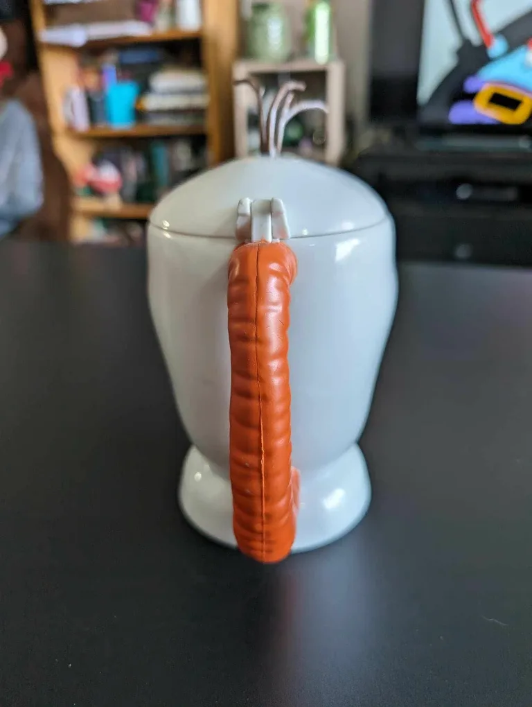 Official Disney On Ice Olaf Cup (read bio)  image indicator(2)