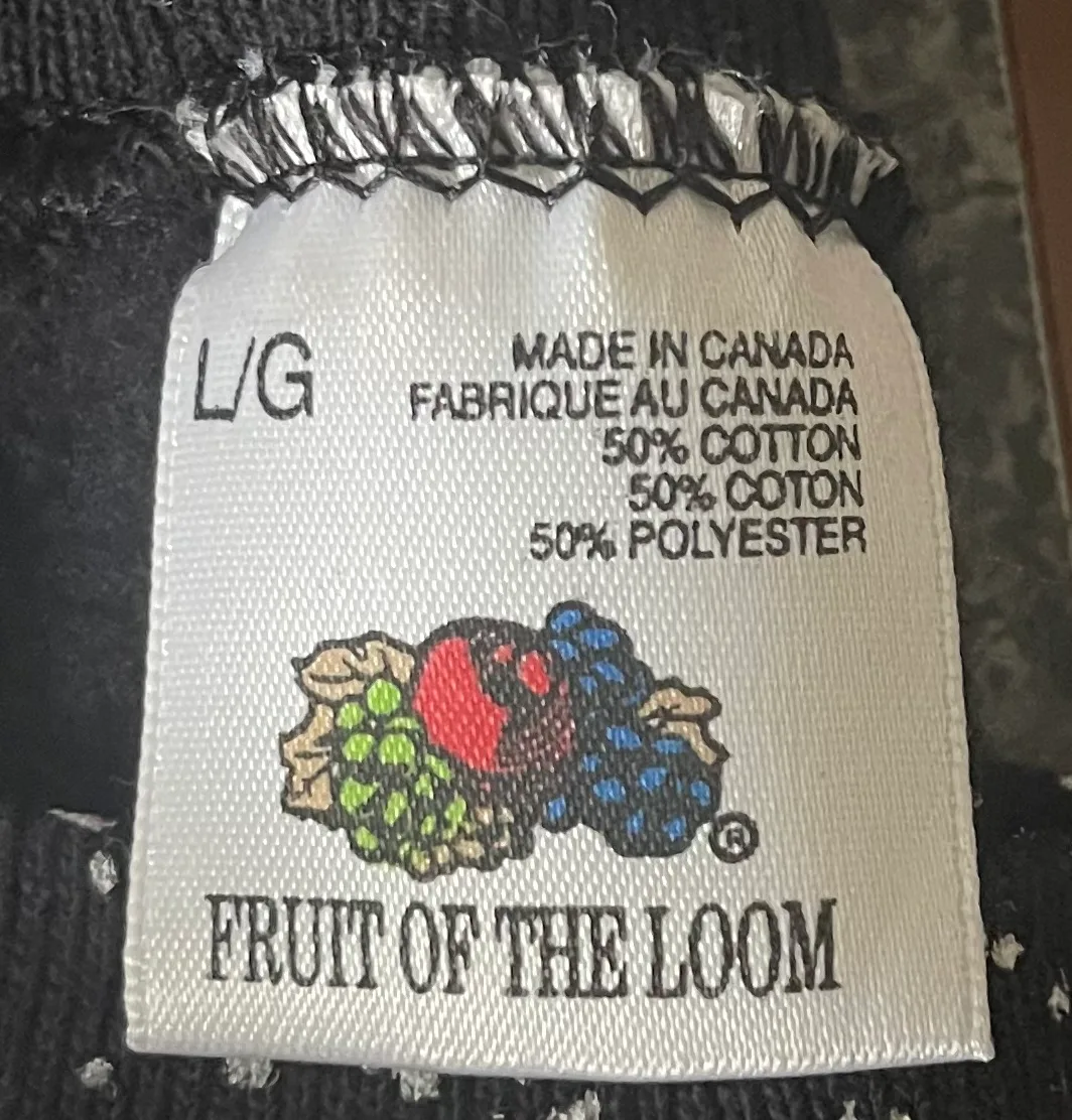 First Night Winnipeg Sweat-Shirt $12 OBO image indicator(6)