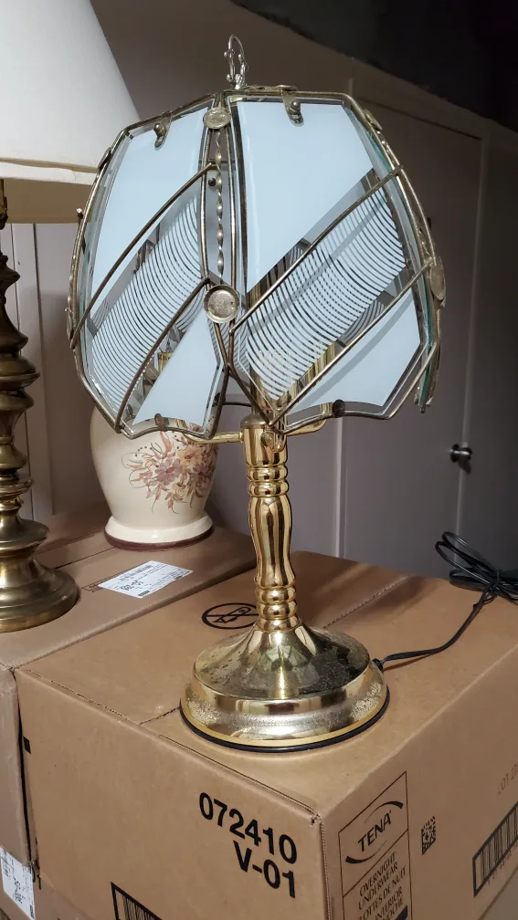 ( 4 ) LAMPS. 1- Brass Table Lamp with White Shade image indicator(3)