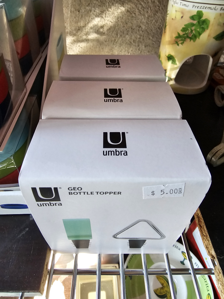 Umbra Geo Bottle Topper - photo 2