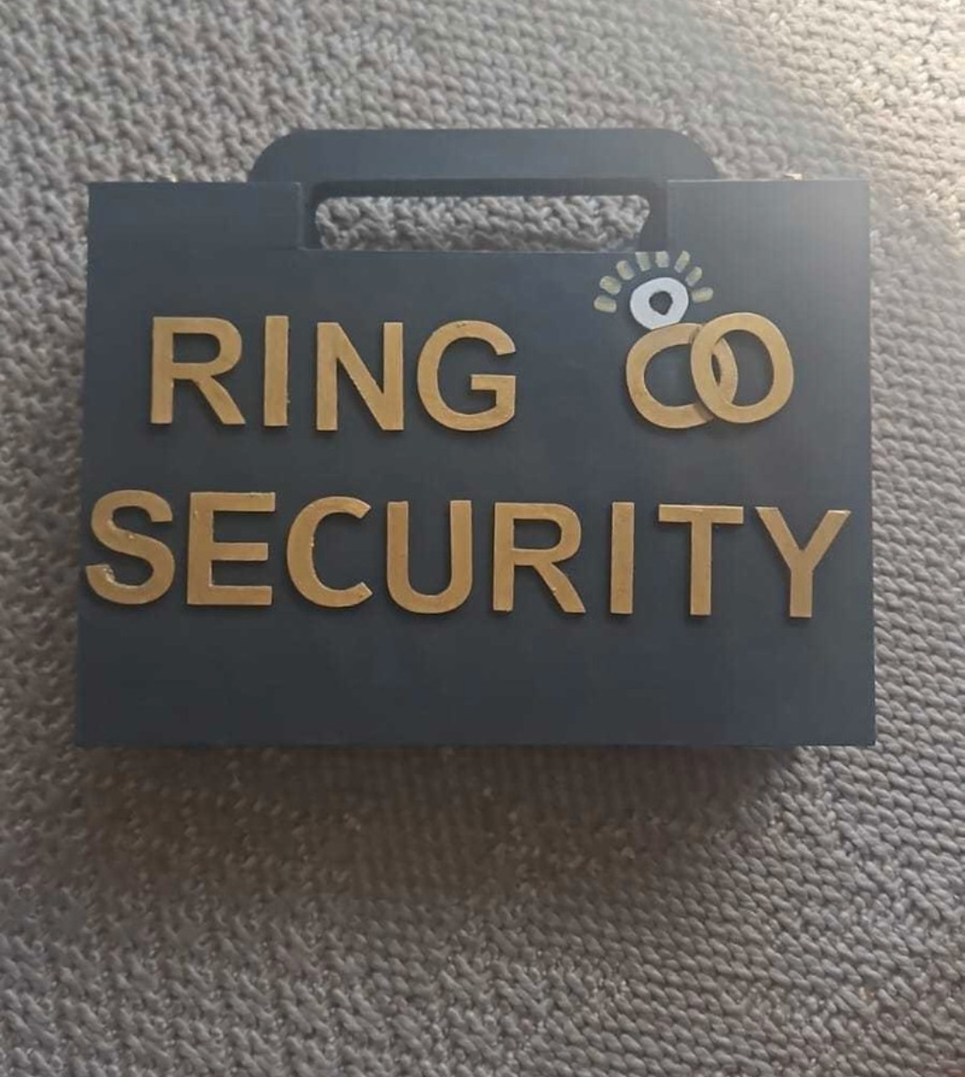 wedding ring boy security box