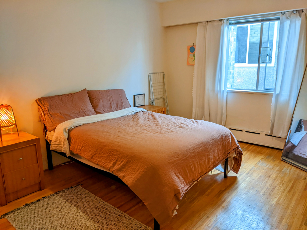pickup Nov. 27 - IKEA firm full/double mattress - photo 2