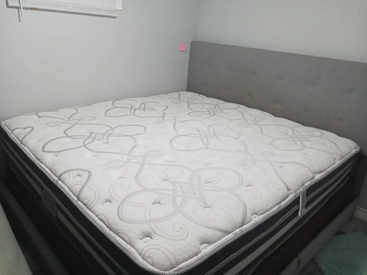 King Size Mattress image indicator(2)