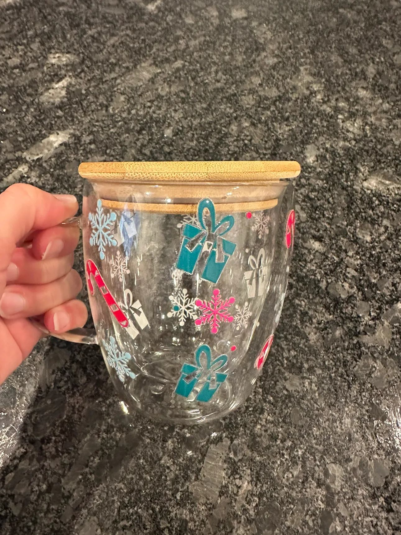 Double Walled Glass Mug with Lid image indicator(4)