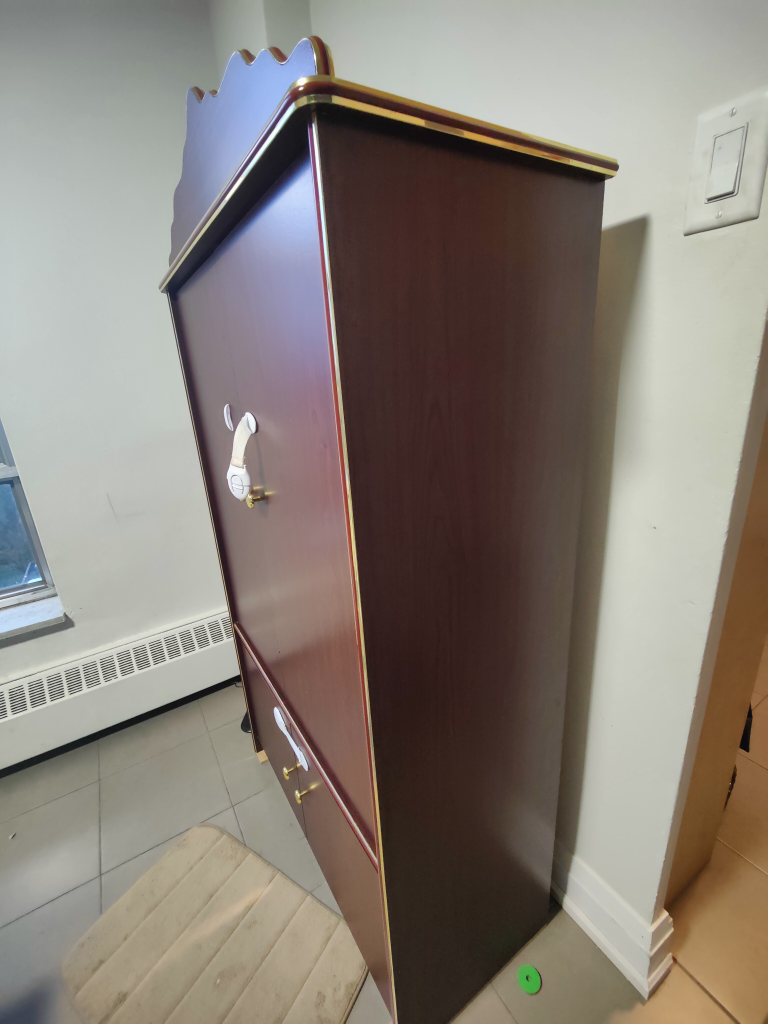 Wooden Prayer/Pooja Cabinet with Gold Trim - photo 3