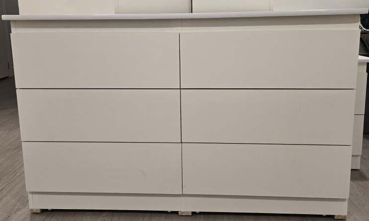 Drawer Dresser