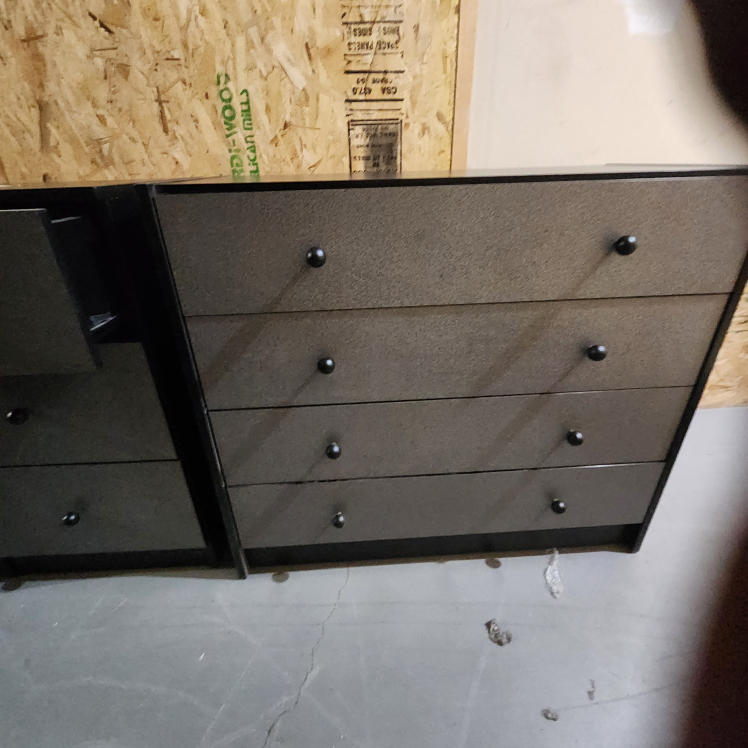Dresser bedside table office/bedroom furniture - photo 5