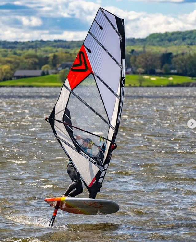 Slingshot Wizard 125L Carbon Foil Board & Bag & Footstraps - photo 2