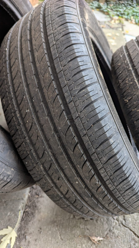 Set of 4 215/60R16 Kapsen Tires - photo 4