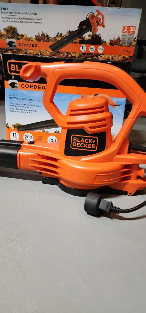 Black + Decker - 3in1 Corded Blower, Vacuum & Mulcher image indicator(2)