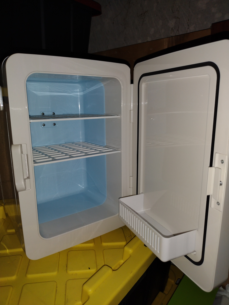 Mini Fridge Brand new - photo 2