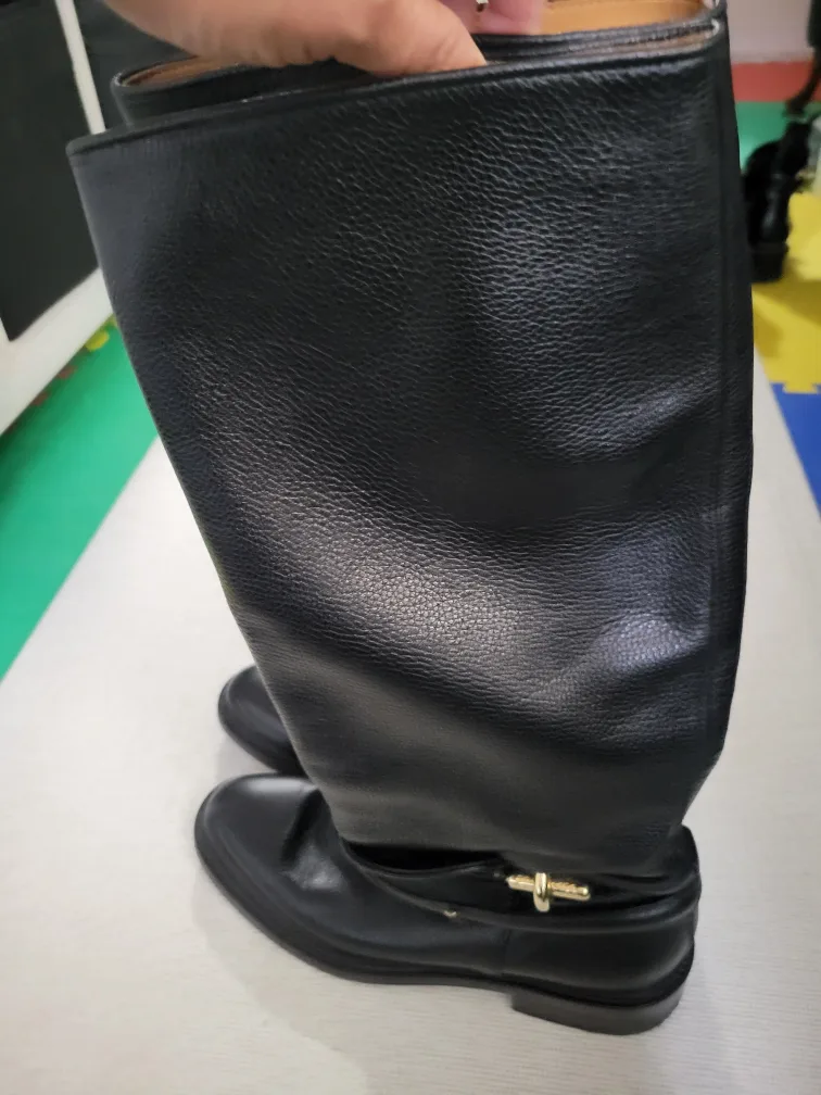 BALENCIAGA Black Leather Knee-High Boots image indicator(4)