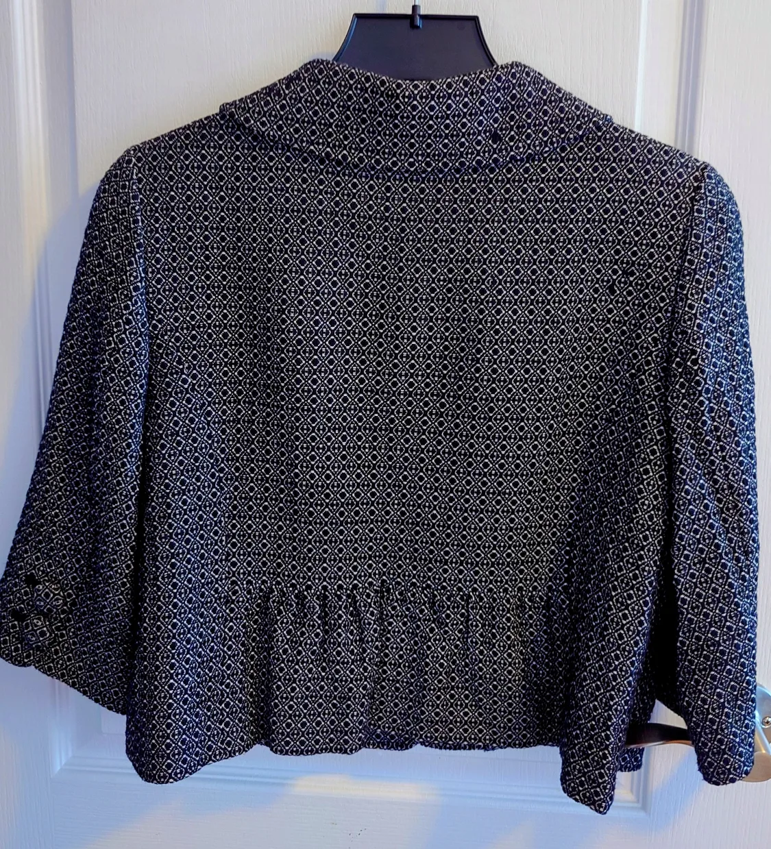 Ann Taylor Black & White Cropped Blazer image indicator(2)