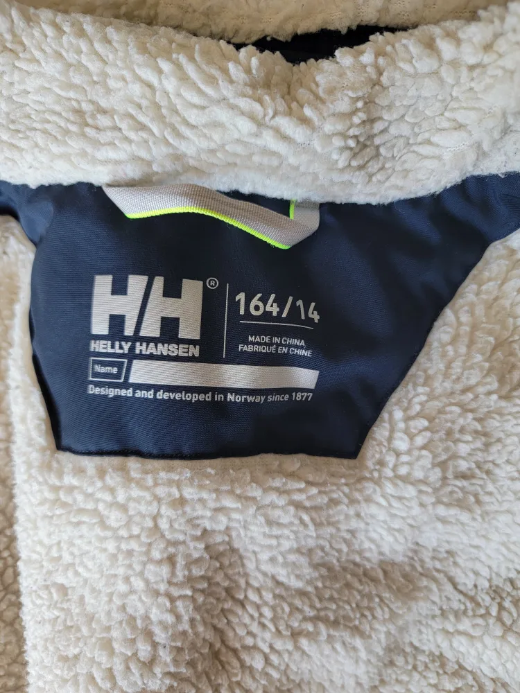 Helly Hansen Winter Jacket - 14 years image indicator(7)