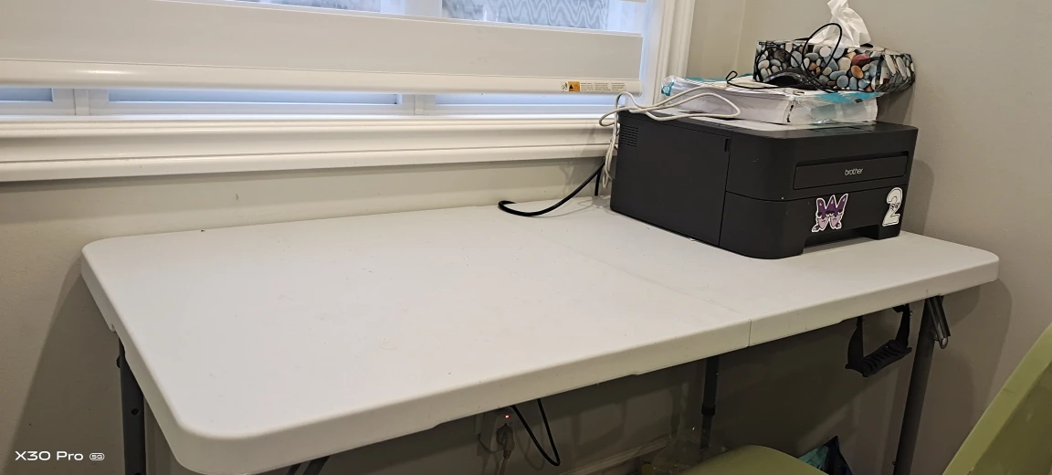White Foldable Table