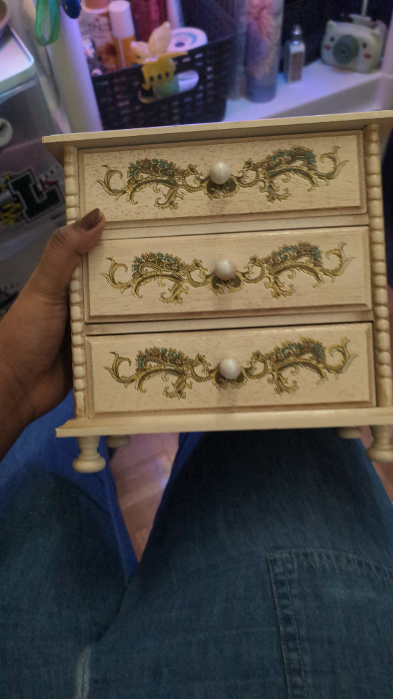 Vintage Wooden Jewellery Box