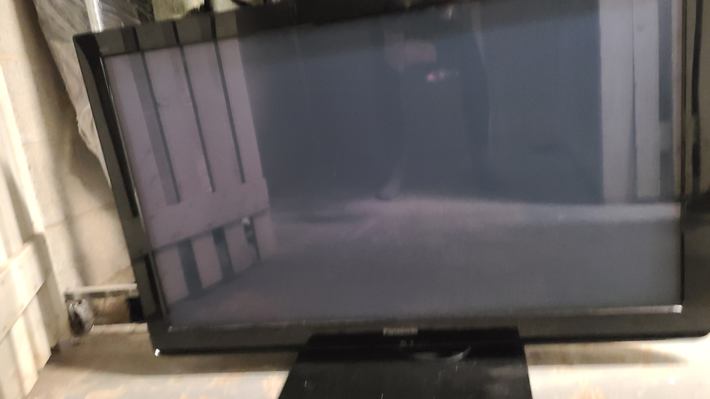Panasonic 42* Panasonic HDTV Flatscreen