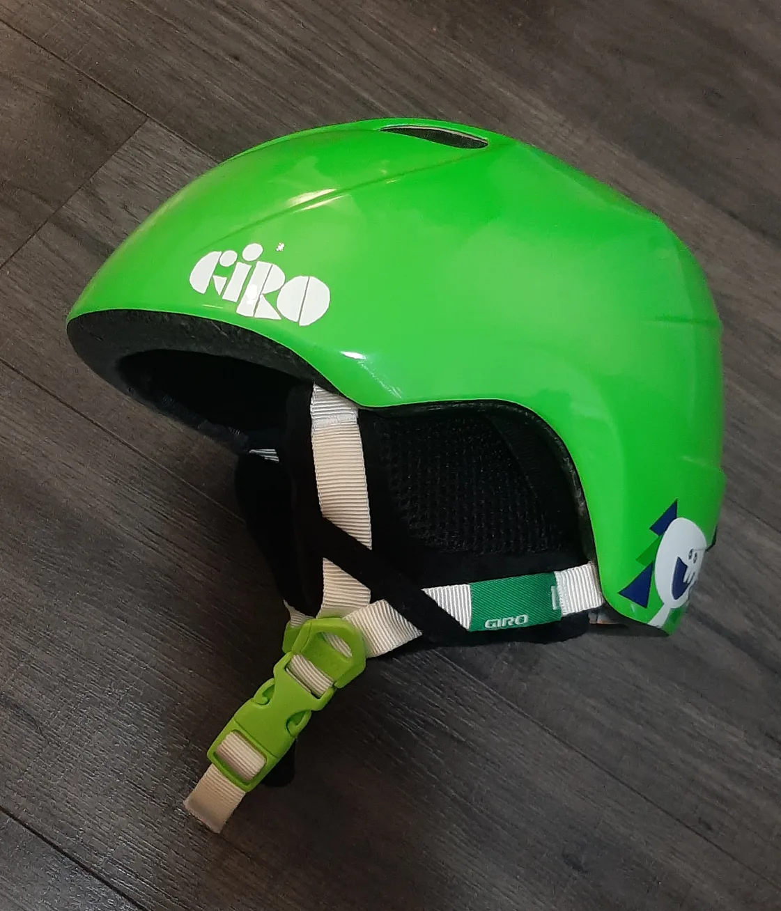 GIRO kids ski helmet