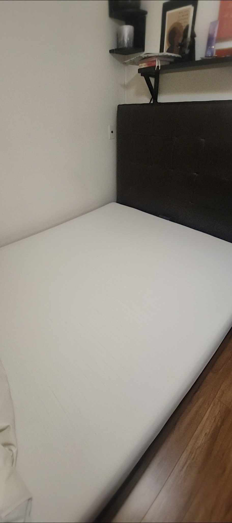 Queen Size Bed Frame with Upholstered Headboard - photo 4