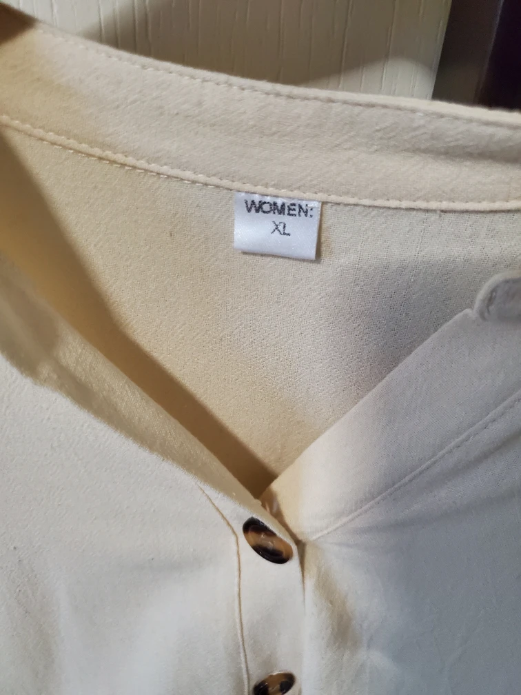 brand new maternity blouse - photo 2