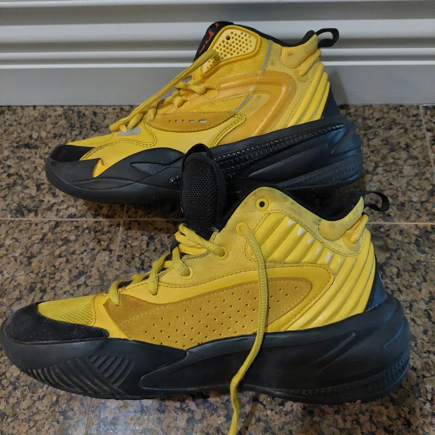 Puma DREAMER Boys Basketball Athletic Shoes Size 6 US image indicator(4)